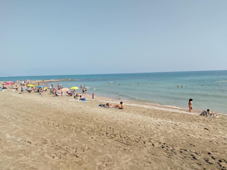 Primera Linea De Playa, Pies En La Arena, Marina D'Or Magic Word El Borseral Экстерьер фото